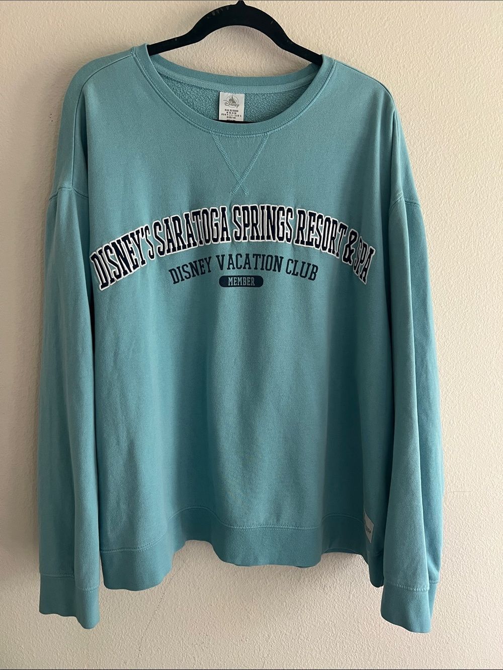 Disney’s Saratoga Springs Resort & Spa Vacation Club Member 3XL Sweatshirt